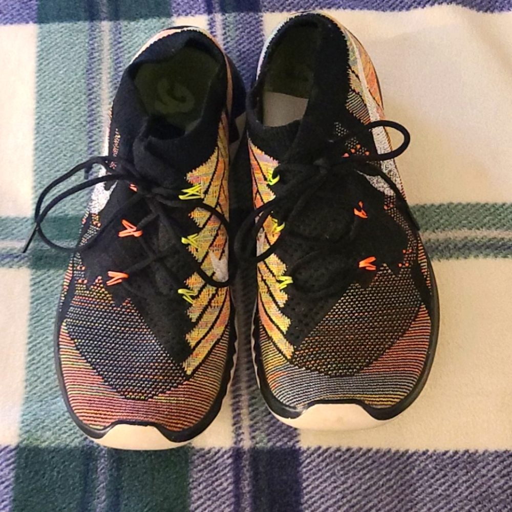 Nike Track Shoes